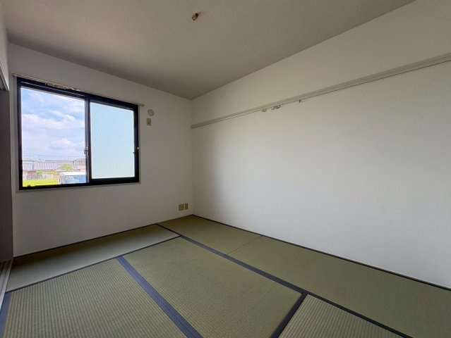 パークハイツC棟の和室