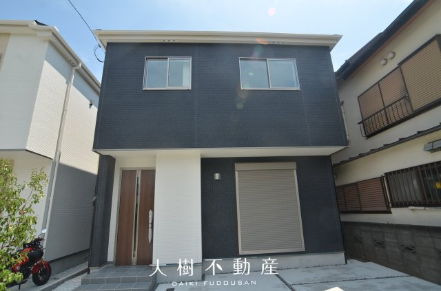 【外観】 | 座間市栗原中央1丁目　新築戸建て　全2棟【仲介手数料無料】 | 建物完成しました！！内見可能です♪
