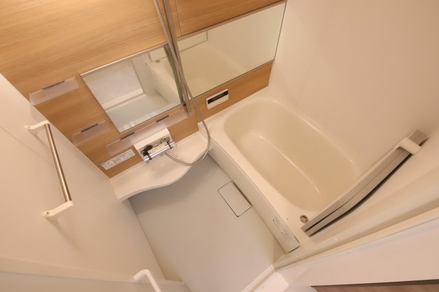 【浴室】 | カンフリエイースト