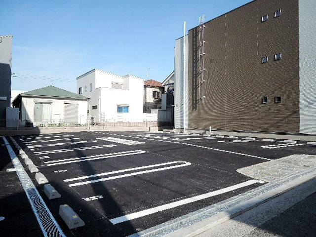【駐車場】