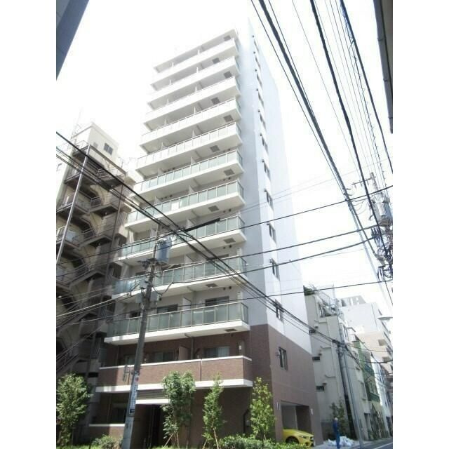 スカイグランデ新御徒町の外観