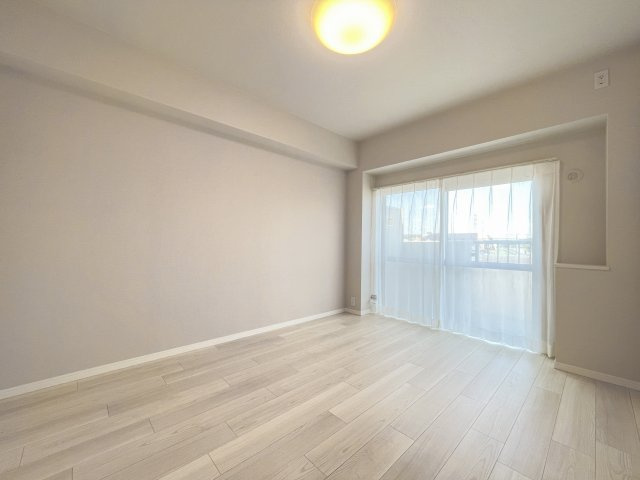 第7みずほ台マンションの洋室