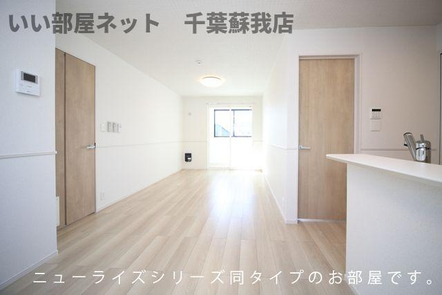 ヒカルサ市原五井の居間・リビング|ゆったりとしたリビングです