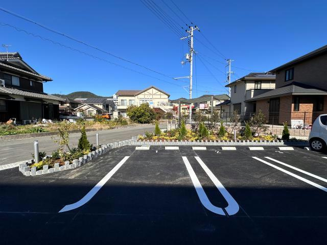 アネモスヒルズ姫路早瀬Ⅰの駐車場