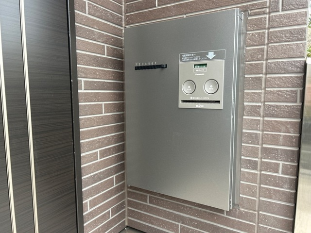 ヴィラ アズールAのセキュリティ|宅配ボックス