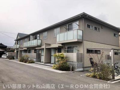 【外観】 | 桜ガーデン空港通