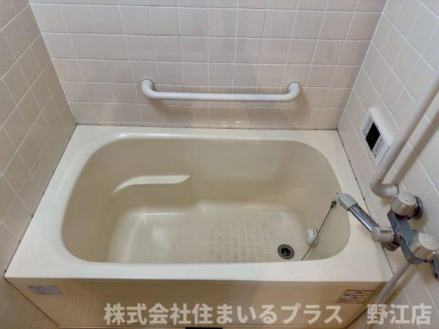 ル・アーブル東野田の浴室