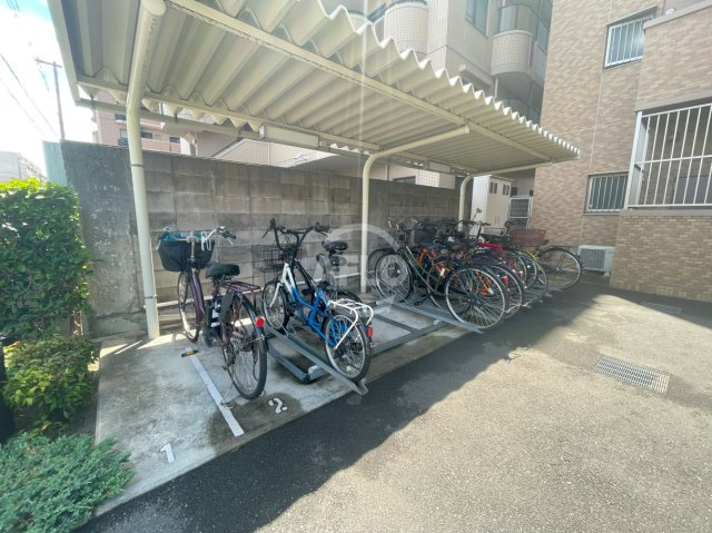 アメティスタ　苅田北小学校のその他共用部分|アメティスタ　駐輪場