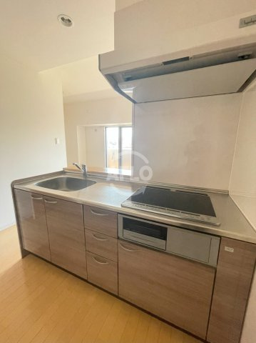 アメティスタ　苅田北小学校のキッチン|アメティスタ　
