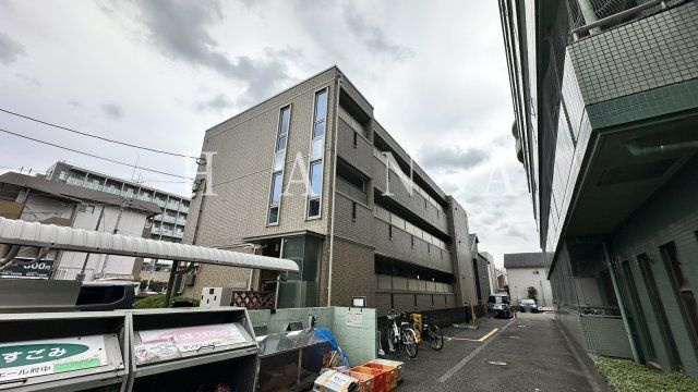 ウィステリア