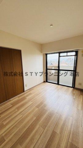仲介手数料0円！ソレイユ社ヶ丘の洋室