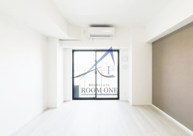 ＡＲＴＥＳＳＩＭＯ　ＧＬＥＩＳの居間・リビング|洋室のお部屋です。