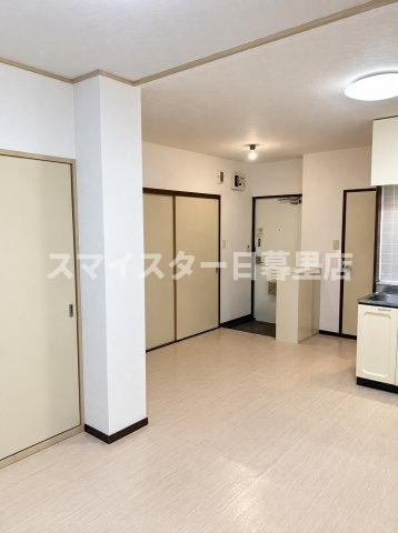 足立区南花畑４丁目の賃貸マンションの内装