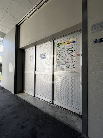エスリード江坂垂水町のその他|ゴミ置き場