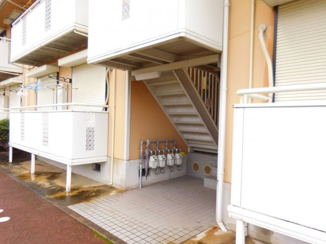 メイプルコートのエントランス