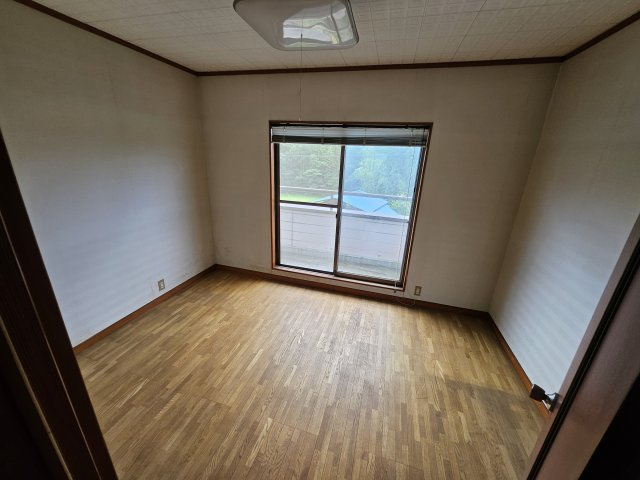 渋川市赤城町宮田の中古一戸建の洋室