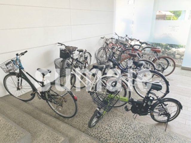 さくら木ヴィレッジのその他共用部分|自転車置き場。