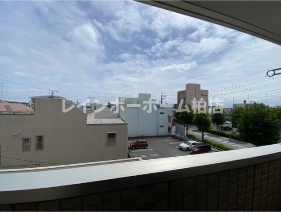 【仲介手数料：50％OFF】対象物件！のバルコニー|お洗濯にも便利なバルコニー付き