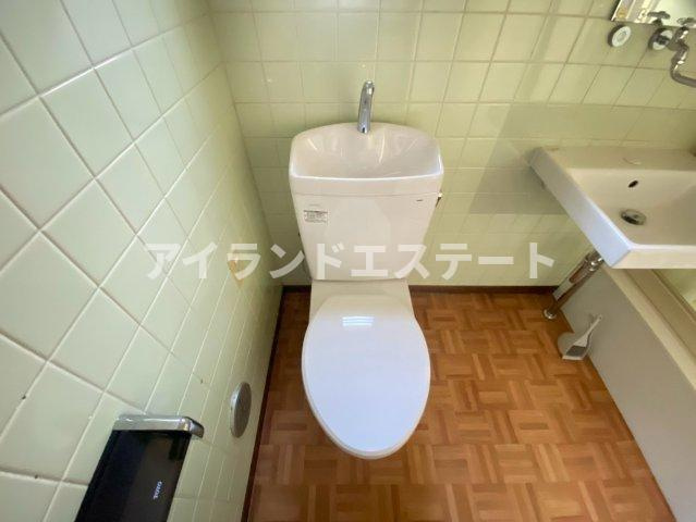 メゾン本庄　3口コンロ　角部屋　陽当たり良好のトイレ