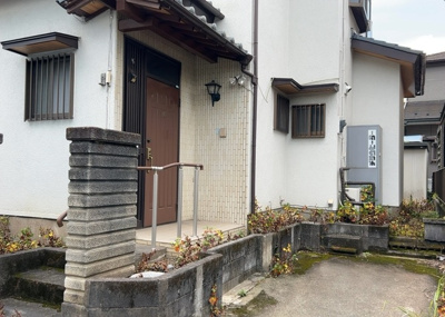 【外観】 | 三ケ木売地 | 土地を買う際、住む地域の自治体や福祉の補助制度にも注目してみましょう。子供や老人の医療補助やゴミ出しのルールなど、自治体によってルールに大きな違いがあるため、暮らしやすい土地で判断するとよいでしょう。