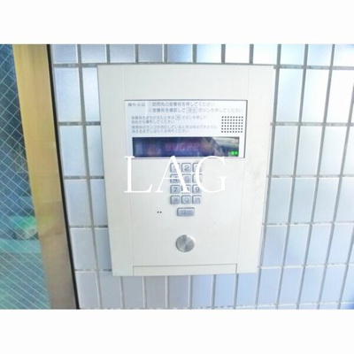 【セキュリティ】 | プラーティット本中山 | オートロックです。
