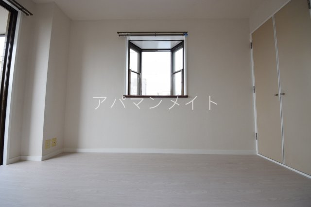 【寝室】 | 丘の上ハウス | 戸塚周辺ならアパマンメイトへＬｅｔｓ Ｇｏ ！