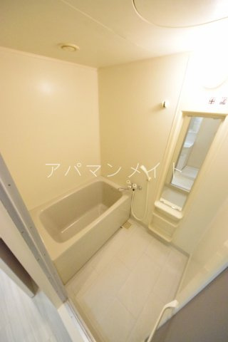 【浴室】 | 丘の上ハウス | ゆったり過ごせるお風呂です