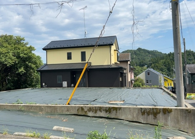 【外観】 | 青山売地 | 土地を買う際、住む地域の自治体や福祉の補助制度にも注目してみましょう。子供や老人の医療補助やゴミ出しのルールなど、自治体によってルールに大きな違いがあるため、暮らしやすい土地で判断するとよいでしょう。