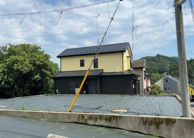 【外観】 | 青山売地 | 土地の前の道路に消火栓が設置されていることがあります。この場合、道路交通法第45条第1項により、駐車禁止の場所が指定されています。そのため、車庫などの駐車スペースをつくることができない場合があります。