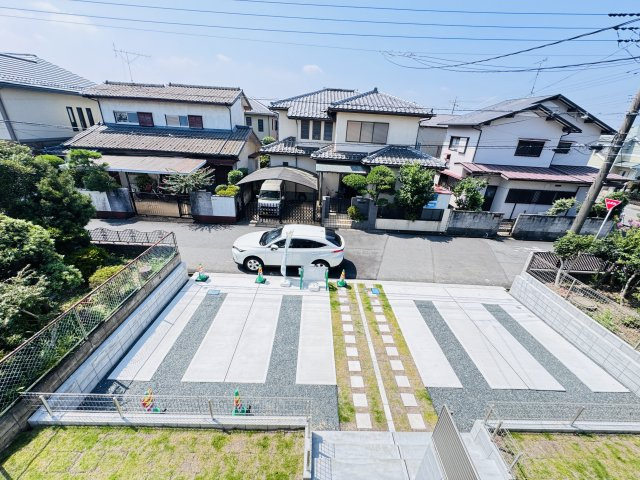 我孫子市湖北台２丁目新築戸建【湖北台東小学校：3分】の展望|バルコニーより道路側眺望・南道路で日当たり良好♪
