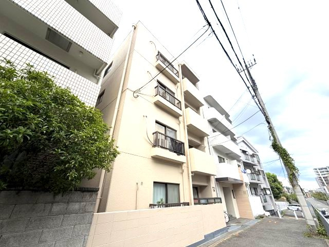 ハイム灘北の外観