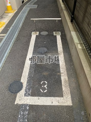 メトロステージ上野のその他共用部分|バイク置き場