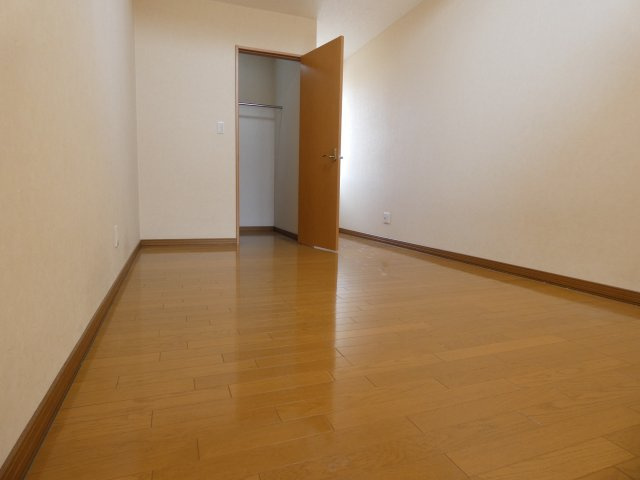 LAND HUMANの洋室