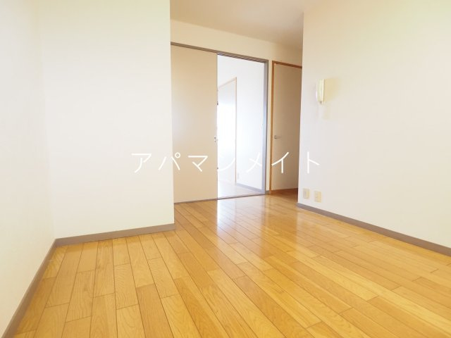 【居間・リビング】 | 丘の上ハウス | 戸塚周辺ならアパマンメイトへＬｅｔｓ Ｇｏ ！