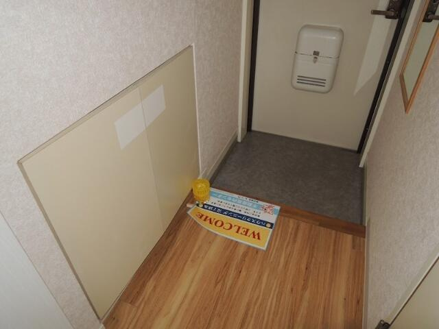 川崎市多摩区東生田１丁目の賃貸マンションの玄関
