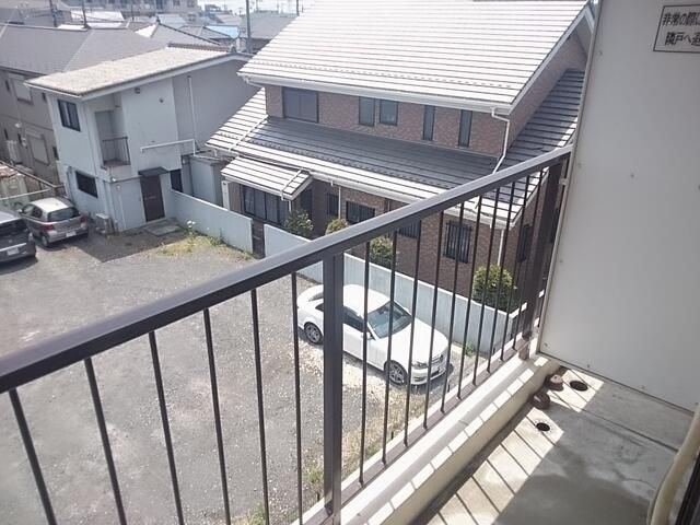 サニーハイツ山下のバルコニー