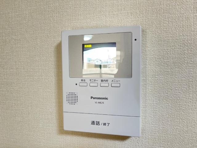 クールメゾン佐藤のセキュリティ|カメラ付インターホン