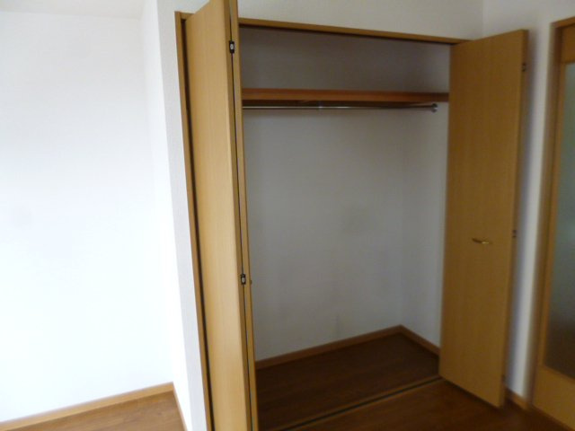 【収納】 | ヴェルジュ南草津 | 収納があります