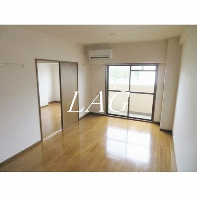 【居間・リビング】 | ルミエール葛西 | 洋室のお部屋です。