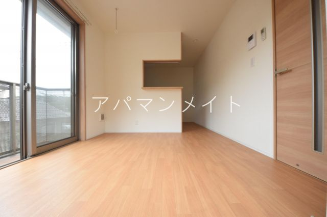 【居間・リビング】 | ラテールC棟 | 戸塚周辺ならアパマンメイトへＬｅｔｓ Ｇｏ ！