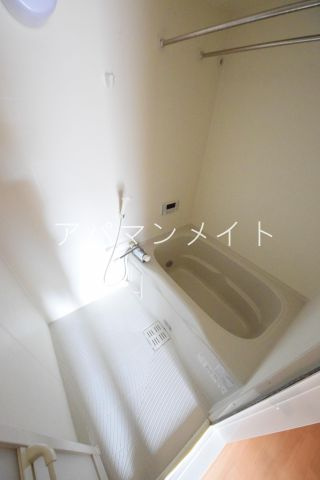 【浴室】 | ラテールC棟 | きれいなお風呂です