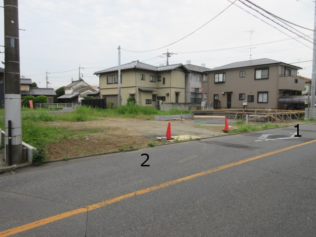 【仲介手数料無料】新築戸建　東松山市松本町1-2-6付近の前面道路含む現地写真
