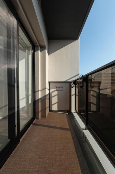 【バルコニー】 | ※写真は同タイプ住戸です。
