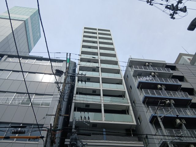 フォーリアライズ本町レクスの外観