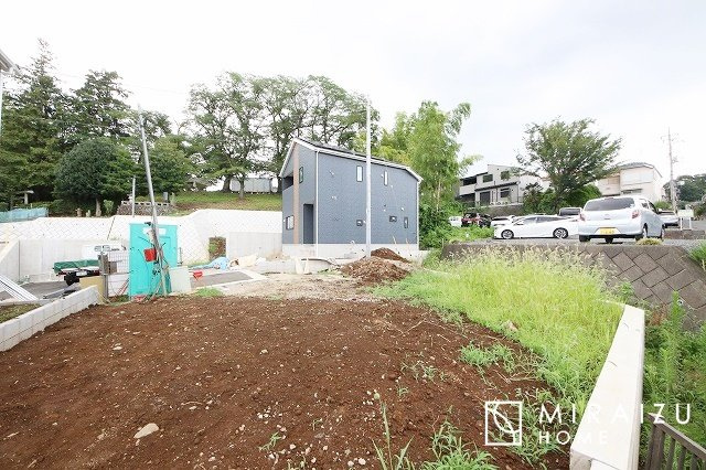 【外観】 | 閑静な住宅街で叶える穏やかな生活。大切な家族に笑顔を。大切な家族に安らぎを。家族の絆が深まる、そんなお家です。