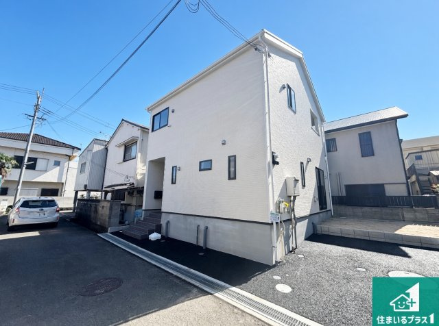 和歌山市市小路　第6期　新築一戸建ての外観|お客様に長く安心して住んでいだだける事にこだわった家づくり！住んでからのアフターサービスにもしっかりと取り組んでいます！
