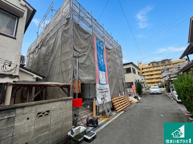 和歌山市市小路　第6期　新築一戸建ての前面道路含む現地写真|周辺は落ち着いた街並みの住宅地！子育てがしやすい住環境です！まだ未完成ですが、現地でしかわからない事もございます。是非一度ご覧ください。