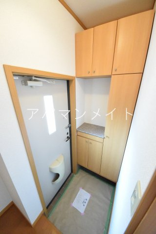 【玄関】 | イーストヒルズ湘南 | シューズボックス付きです！