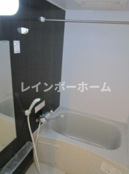 フロイデ津田沼の浴室