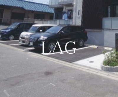 【駐車場】 | Ｆｅｅ　ｄｅ　ｆｌｅｕｒａｇｅ | 駐車場です。